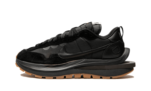Nike sacai Vaporwaffle Black Gum Restock
