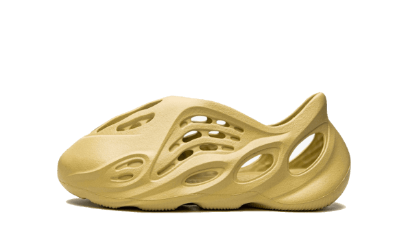 Yeezy Foam RNNR Sulfur (Kids) Restock