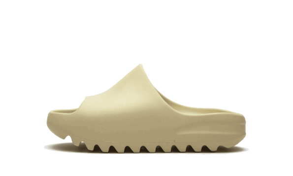 Yeezy Slide Bone (Kids) Restock