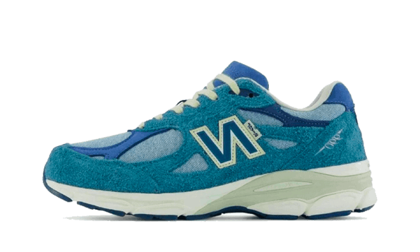 Restock New Balance 990v3 Levis Denim